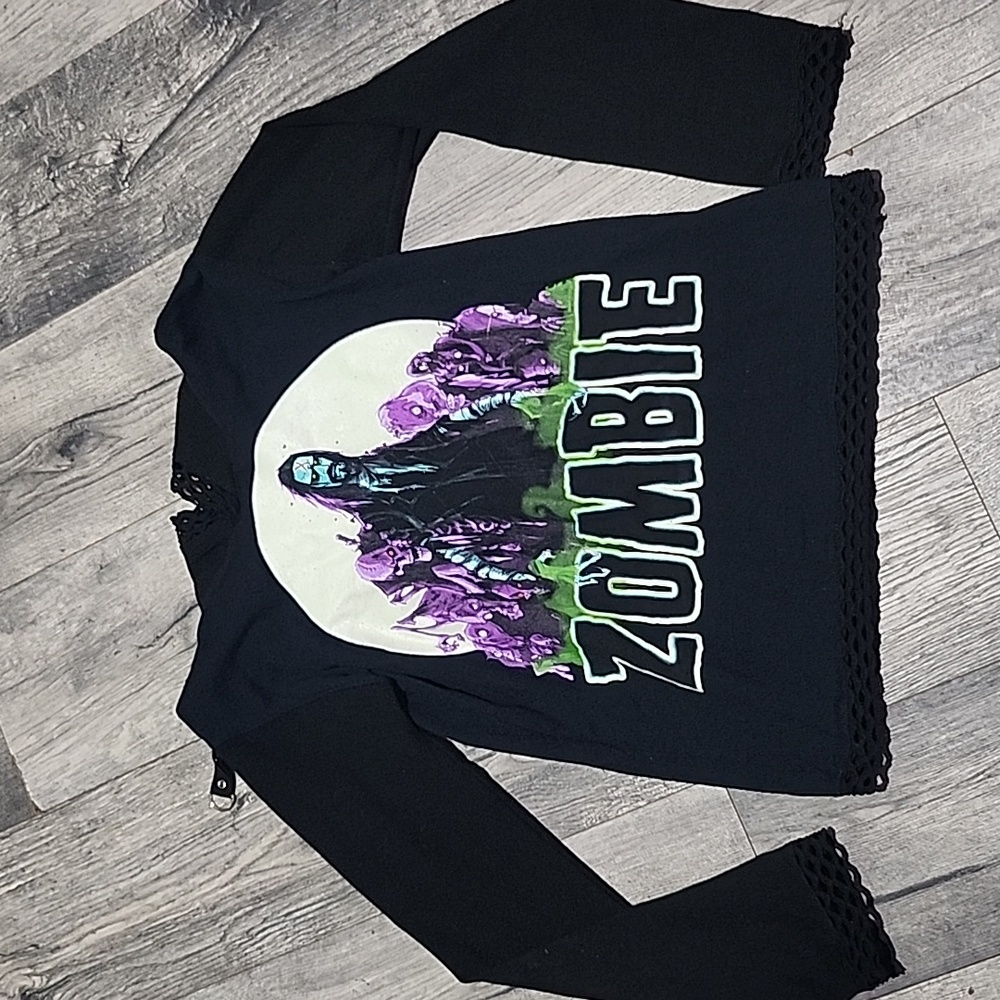Zombie 🧟‍♀️ 🧟‍♂️ Long Sleeve Shirt